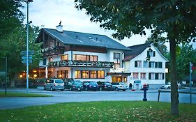 Landgasthof Roessle ** Superior